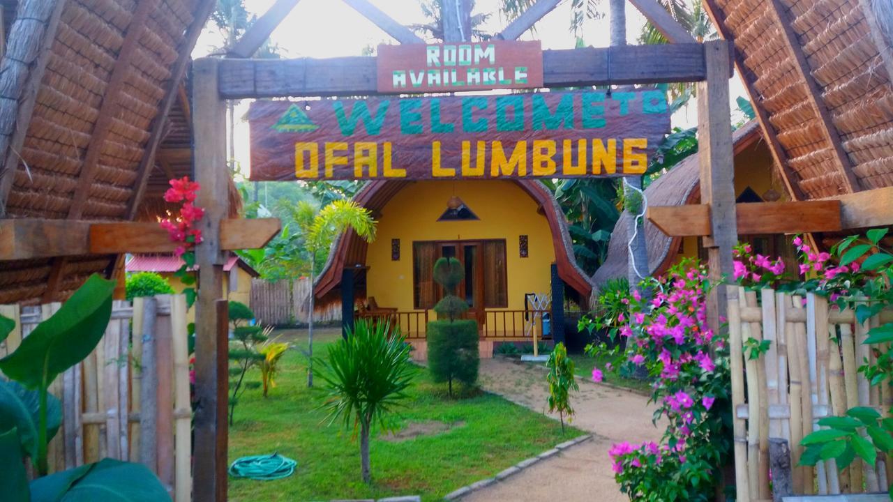 Ofal Lumbung غيلي آير المظهر الخارجي الصورة